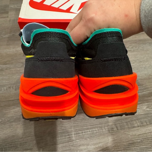 Nike Waffle One Black Yellow Jaune Strike Athletic Sneakers - Picture 6 of 13